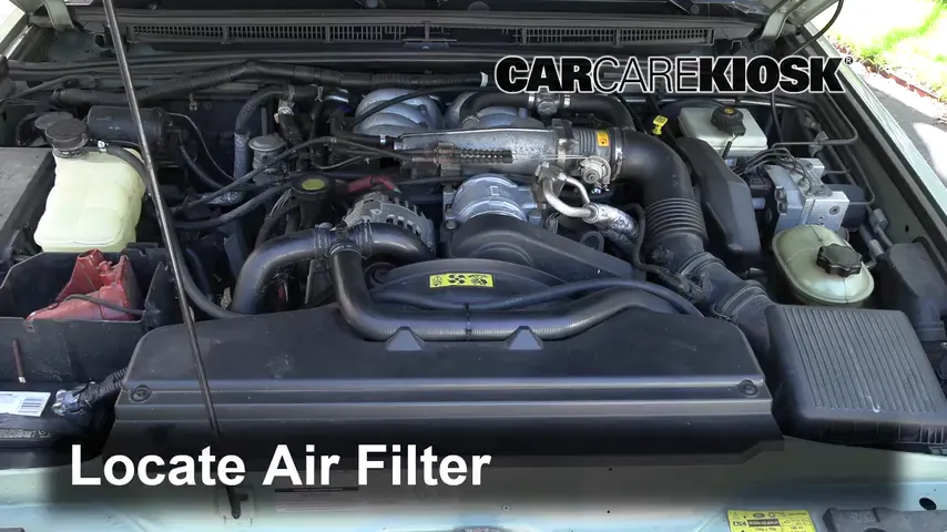 2003 Land Rover Discovery SE 4.6L V8 Air Filter (Engine) Replace